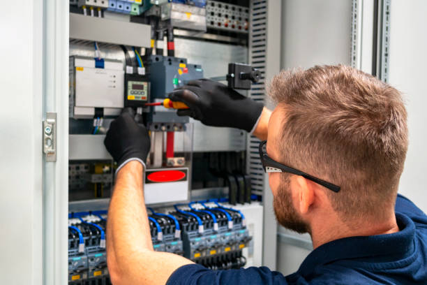 Best Licensed Electrician  in Waukegan, IL