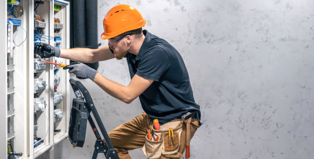 Best Electrical Repair Services  in Waukegan, IL